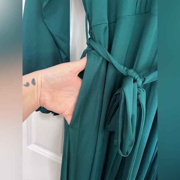 Koh Koh Conservative, Bump-friendly Maxi Dress (Abaya) - Picture 4 of 9